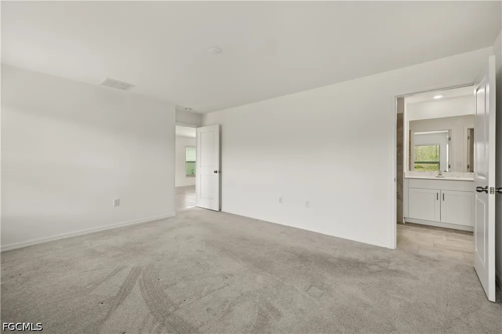 Villa Doria Court North Fort Myers, FL 33917