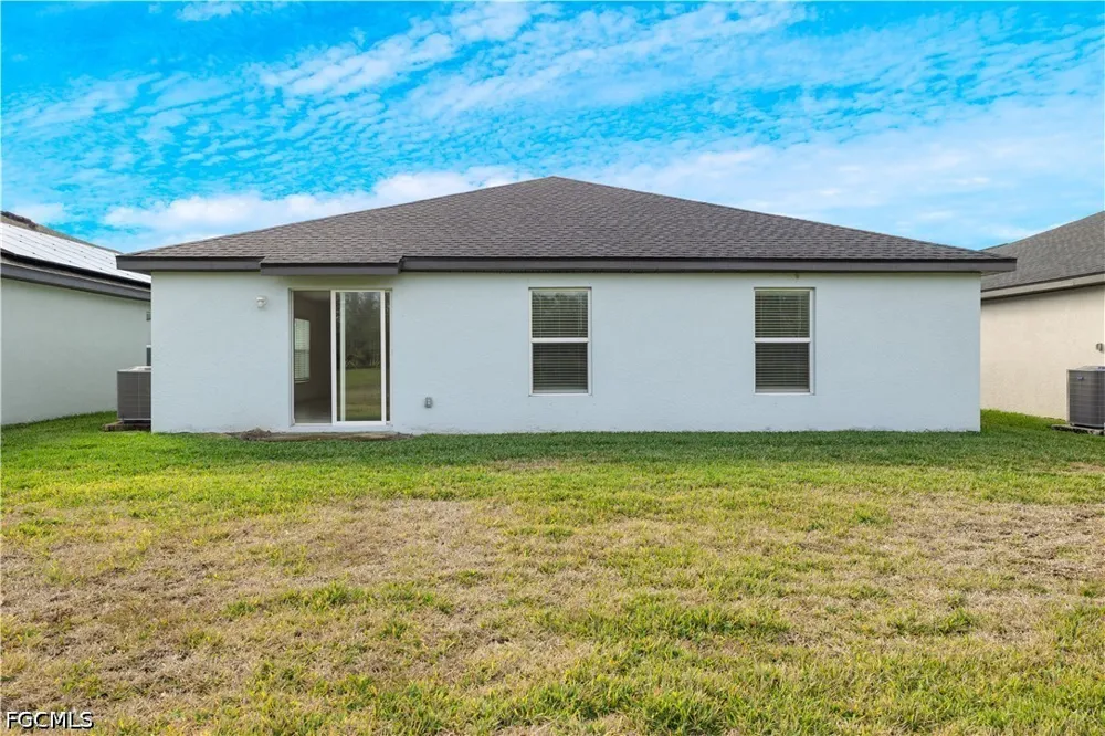 Villa Doria Court North Fort Myers, FL 33917