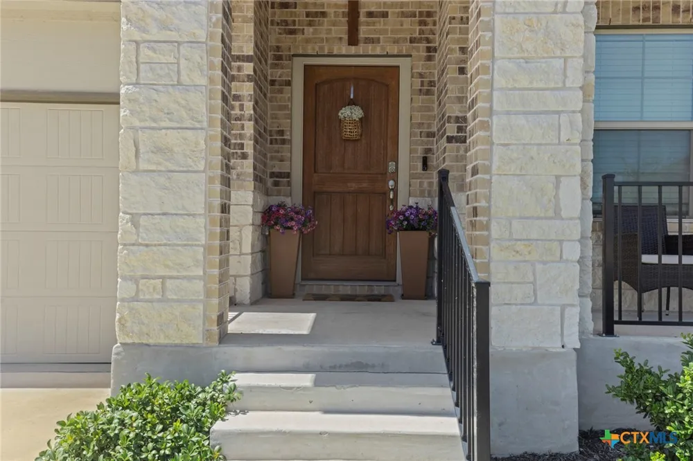 5724 St Charles Drive Belton, TX 76513