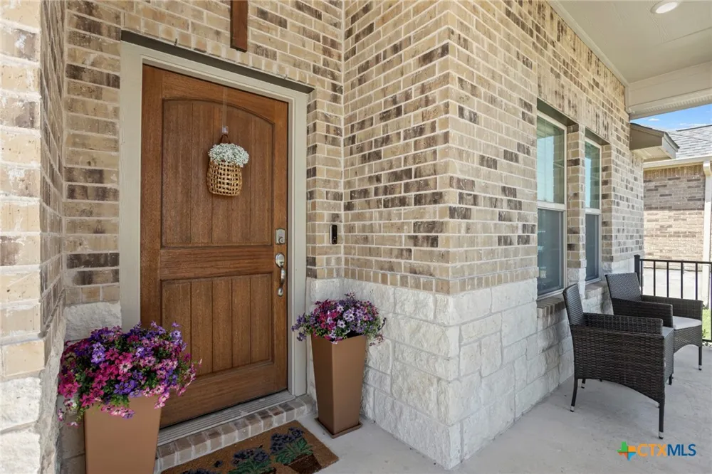 5724 St Charles Drive Belton, TX 76513