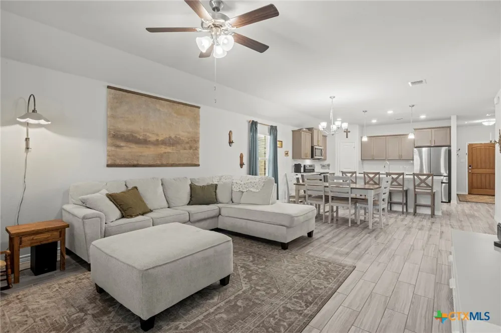 5724 St Charles Drive Belton, TX 76513