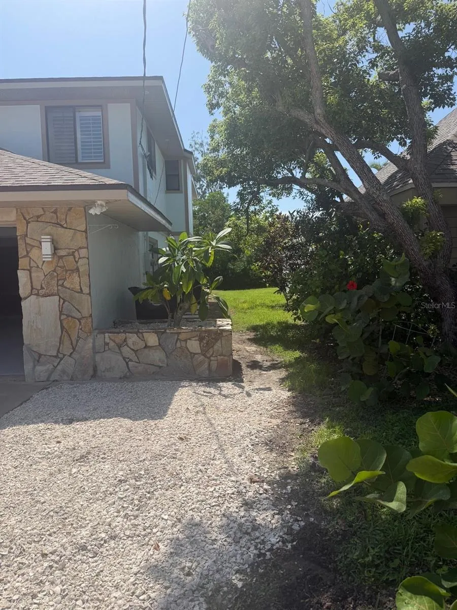 607 IXORA AVENUE Ellenton, FL 34222