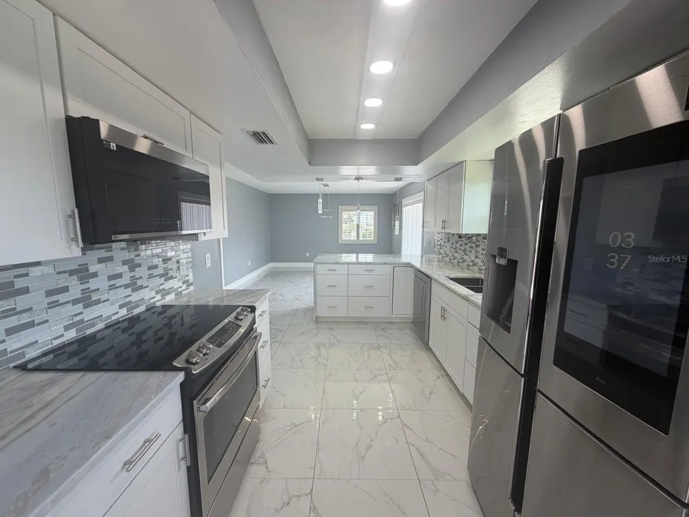 607 IXORA AVENUE Ellenton, FL 34222