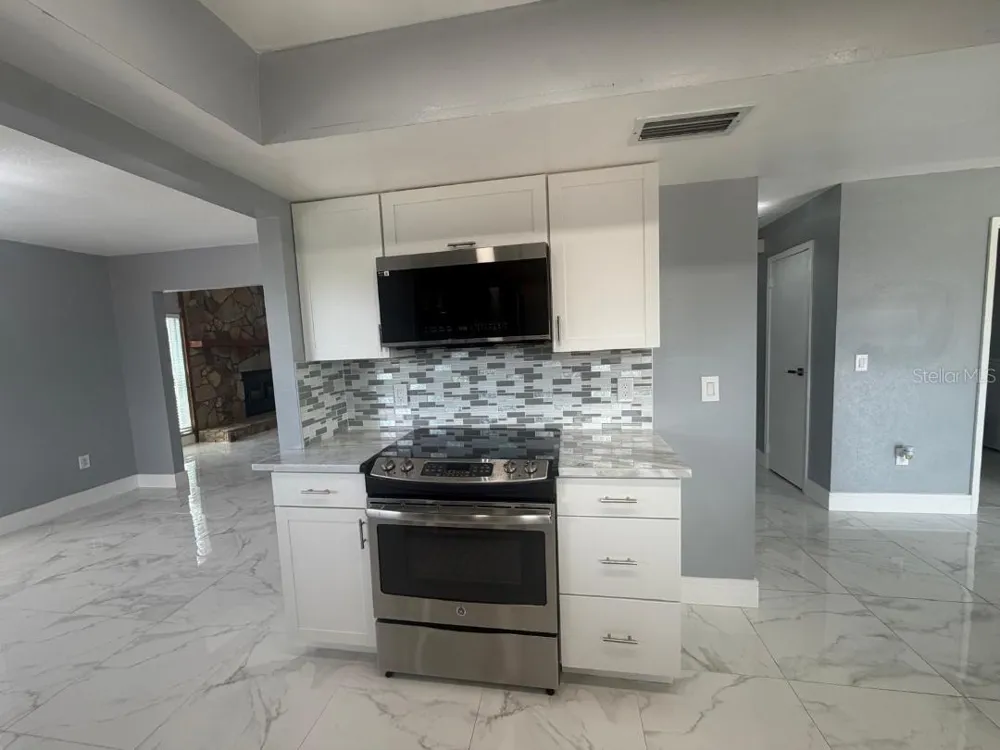 607 IXORA AVENUE Ellenton, FL 34222