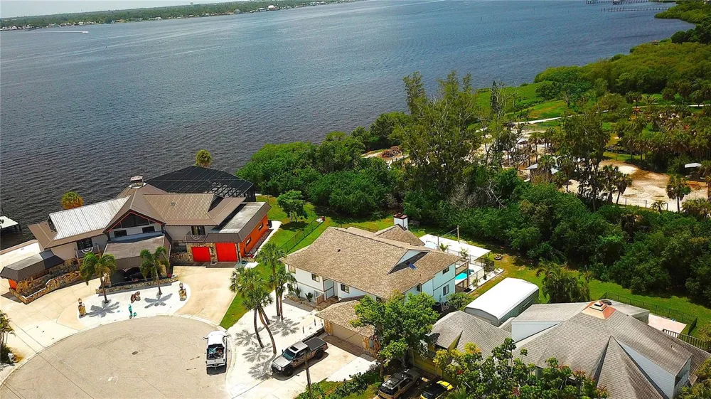 607 IXORA AVENUE Ellenton, FL 34222