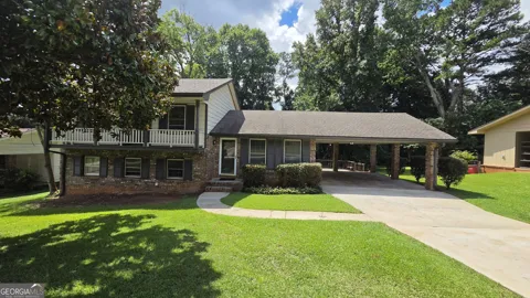 715 Barnesdale DR