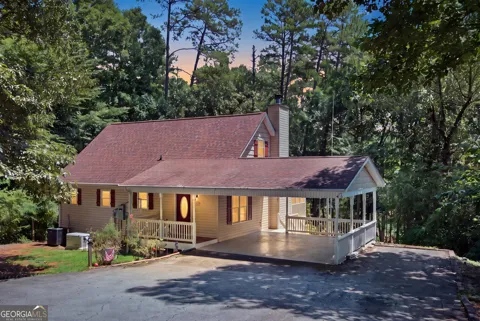 834 Hardy RD