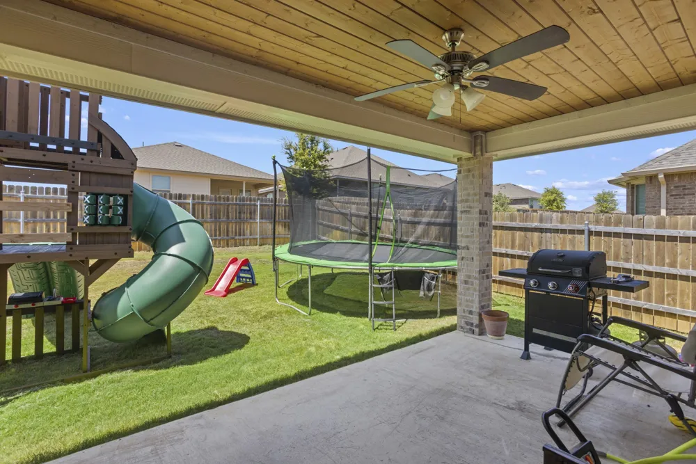 5724 St Charles Drive Belton, TX 76513