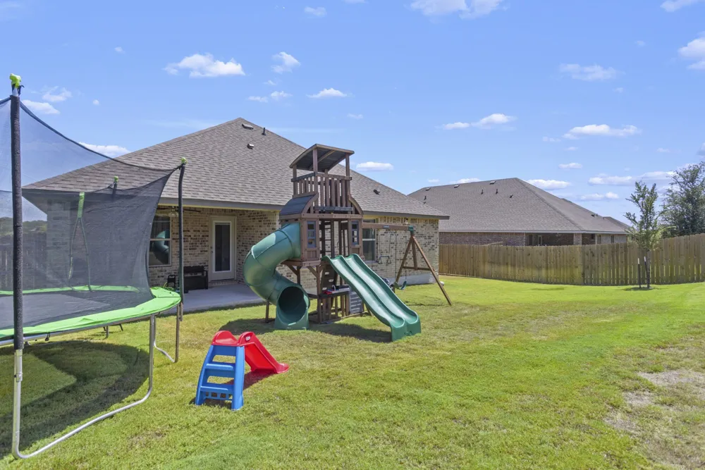 5724 St Charles Drive Belton, TX 76513