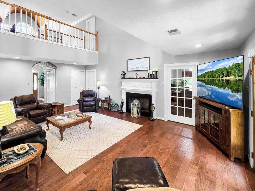 1000 Forsythia Drive Village Mills, TX 77663