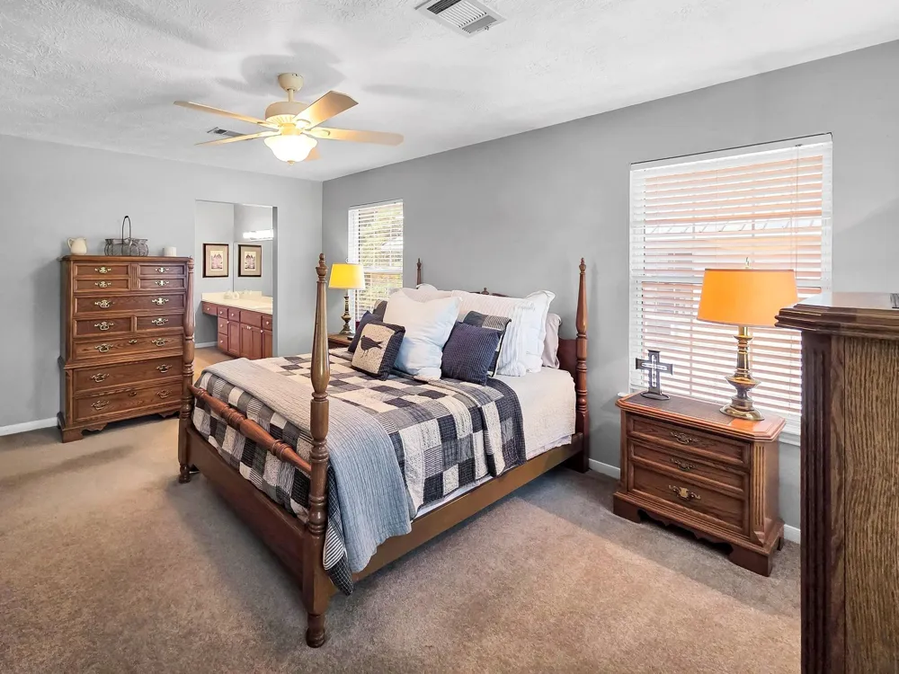 1000 Forsythia Drive Village Mills, TX 77663