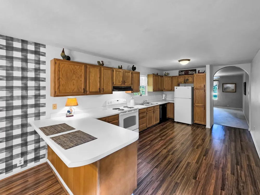 1000 Forsythia Drive Village Mills, TX 77663