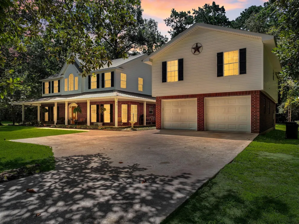1000 Forsythia Drive Village Mills, TX 77663
