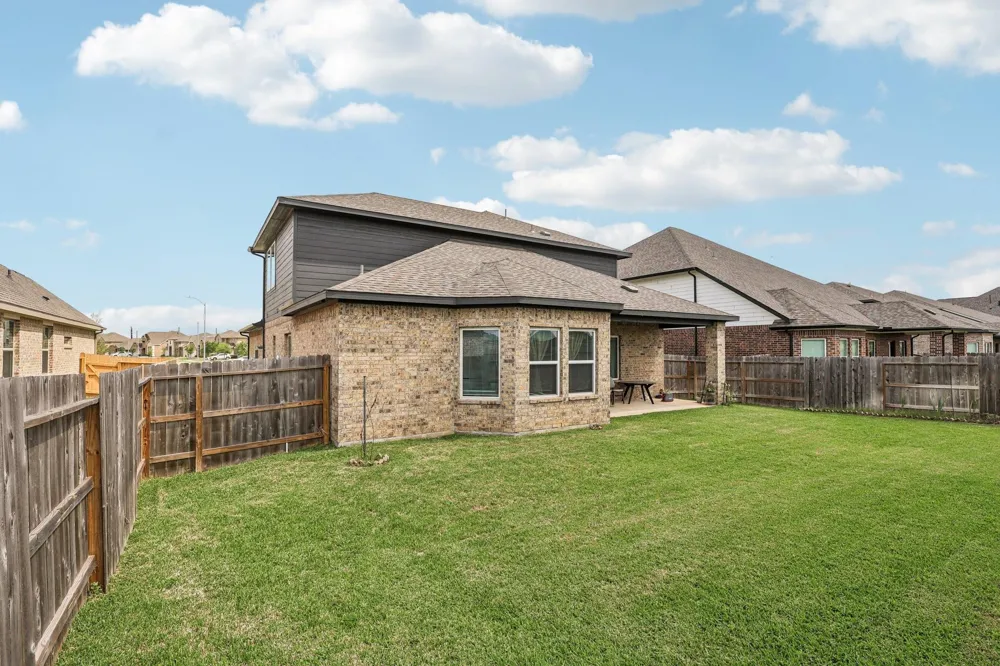 5931 Jenna Way Rosenberg, TX 77471