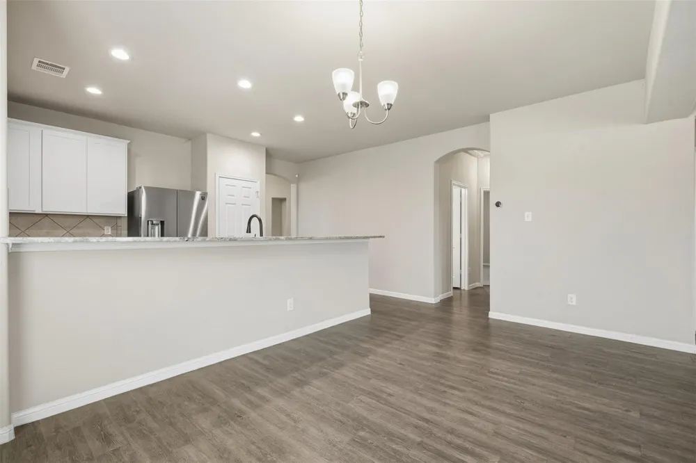 4305 E Bayou Maison Circle Dickinson, TX 77539