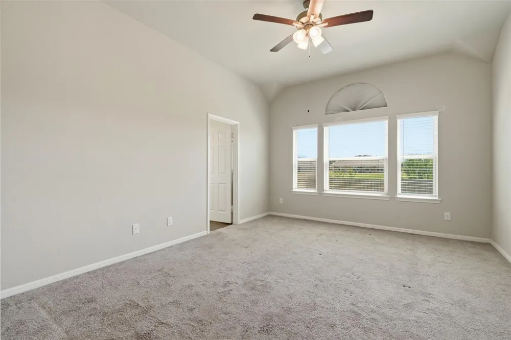4305 E Bayou Maison Circle Dickinson, TX 77539