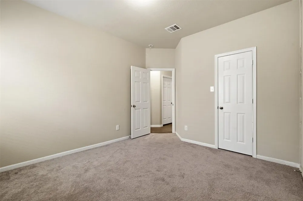 4305 E Bayou Maison Circle Dickinson, TX 77539