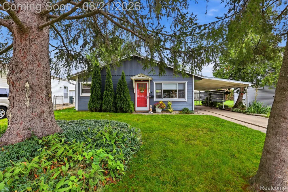 62 Madison Avenue Clawson City, MI 48017
