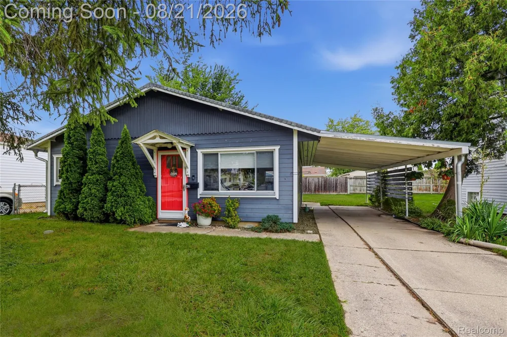 62 Madison Avenue Clawson City, MI 48017