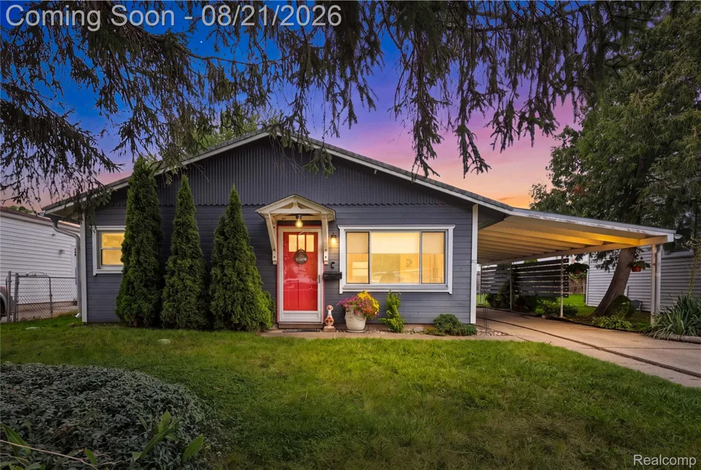62 Madison Avenue Clawson City, MI 48017