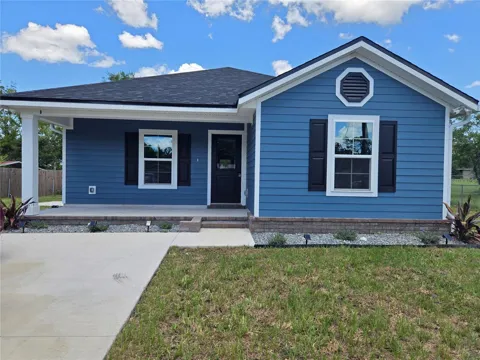 4437 BESSIE CIRCLE E