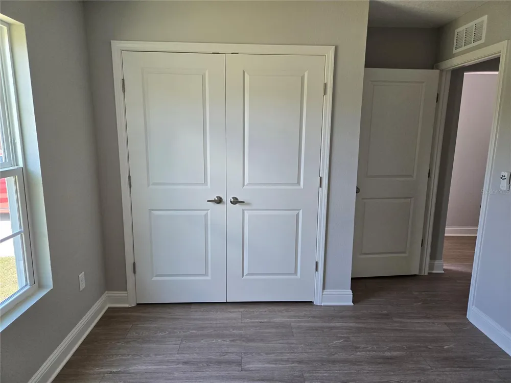 4437 BESSIE CIRCLE E Jacksonville, FL 32209