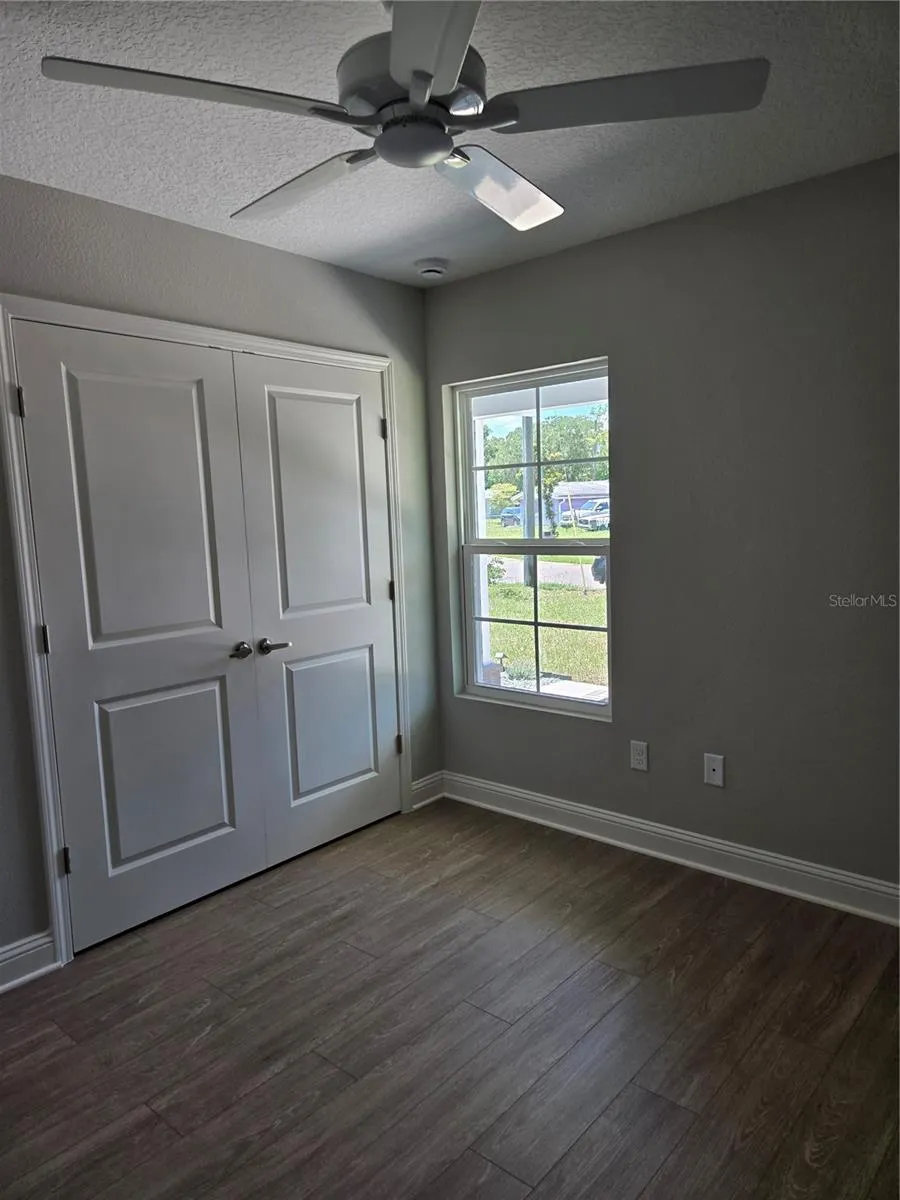 4437 BESSIE CIRCLE E Jacksonville, FL 32209