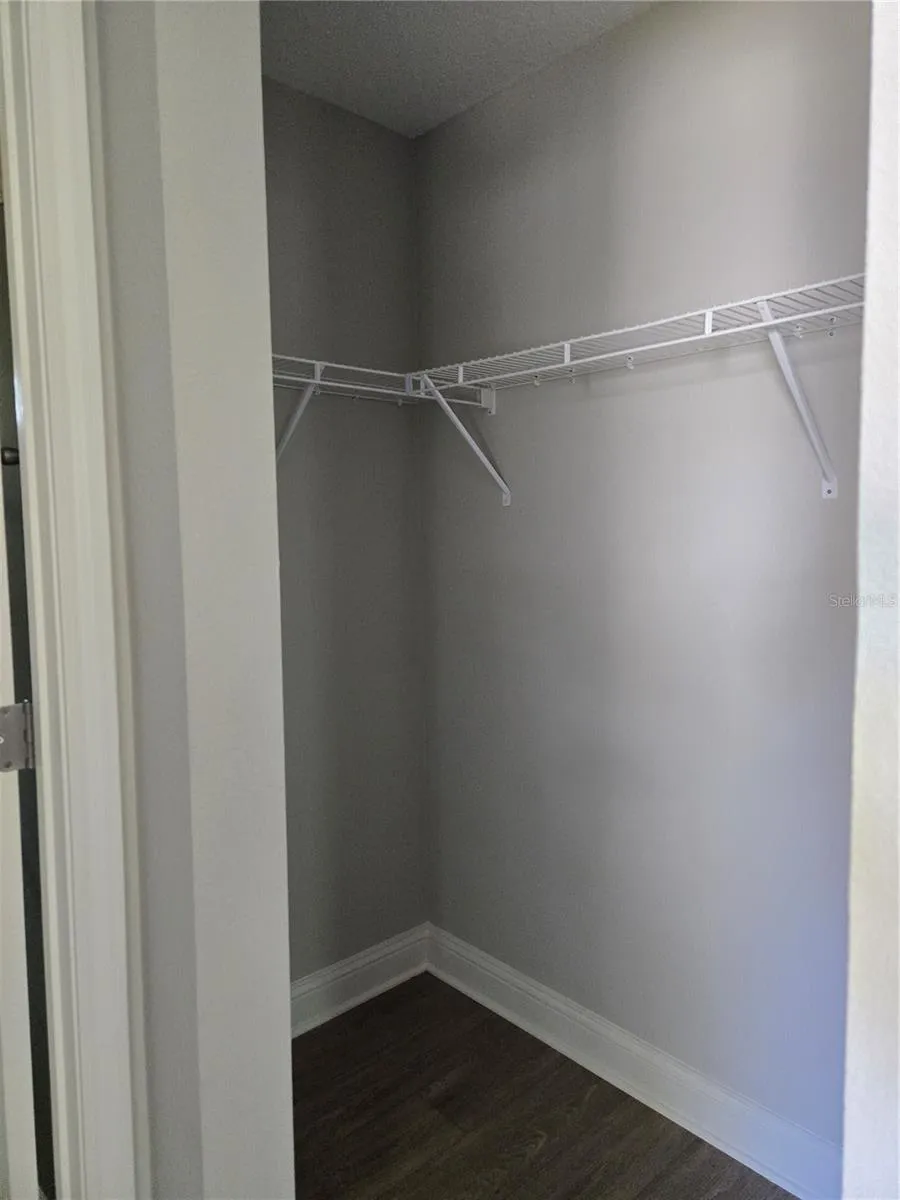 4437 BESSIE CIRCLE E Jacksonville, FL 32209