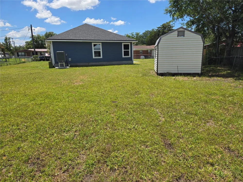 4437 BESSIE CIRCLE E Jacksonville, FL 32209