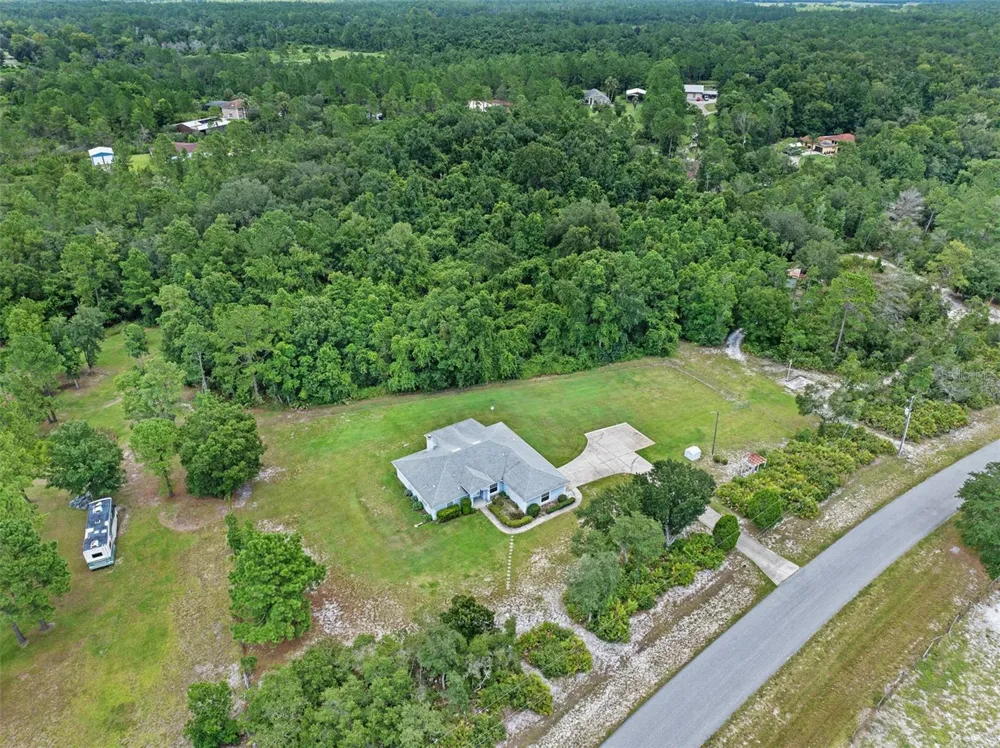 32543 PONDEROSA AVENUE Deland, FL 32720
