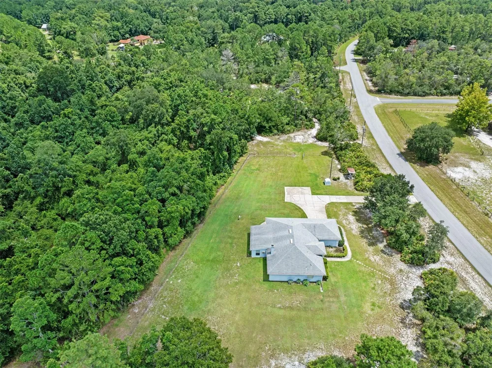 32543 PONDEROSA AVENUE Deland, FL 32720