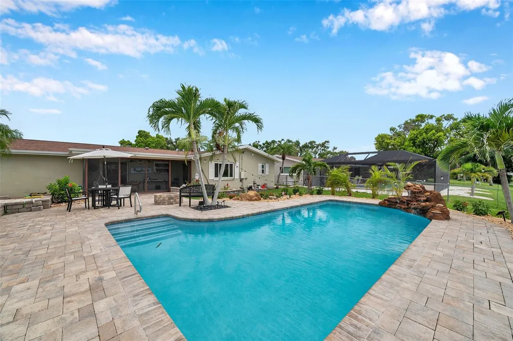 2420 FAIRBANKS DRIVE Clearwater, FL 33764