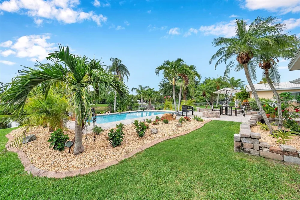 2420 FAIRBANKS DRIVE Clearwater, FL 33764