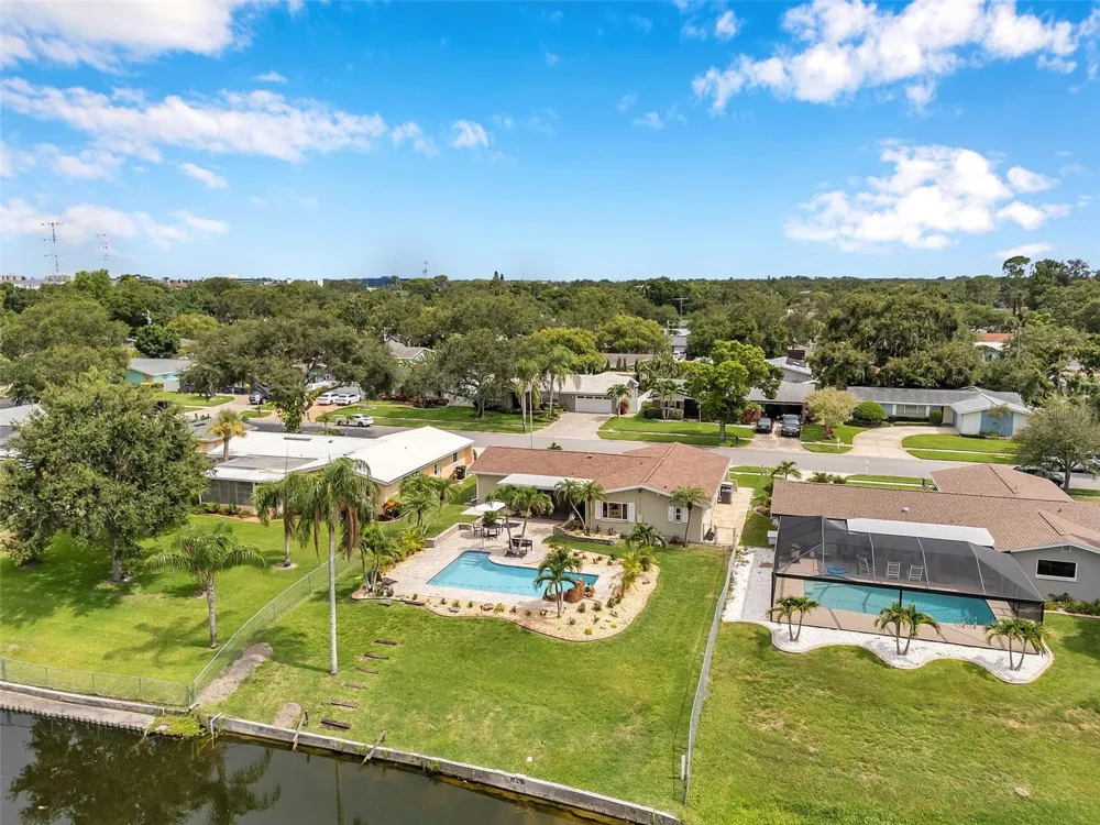 2420 FAIRBANKS DRIVE Clearwater, FL 33764