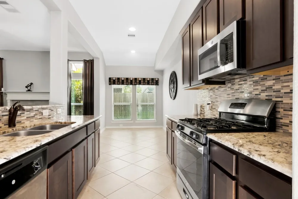 5026 Keith Road Pasadena, TX 77505