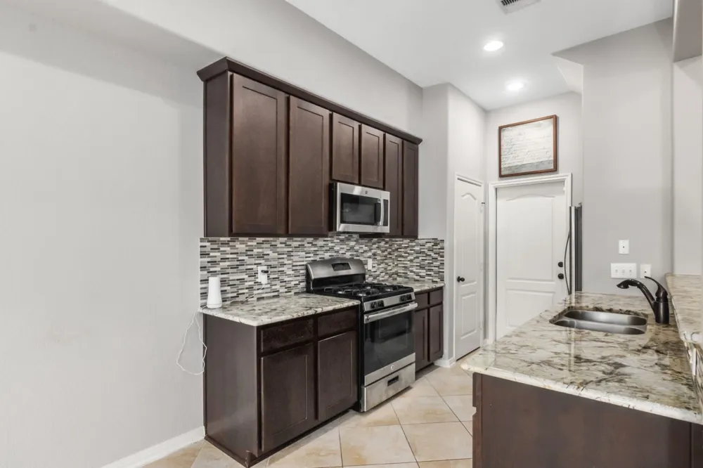 5026 Keith Road Pasadena, TX 77505