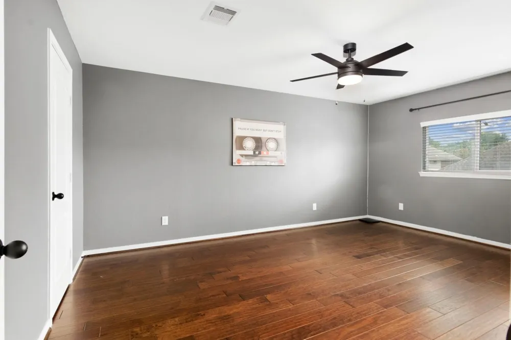 5026 Keith Road Pasadena, TX 77505