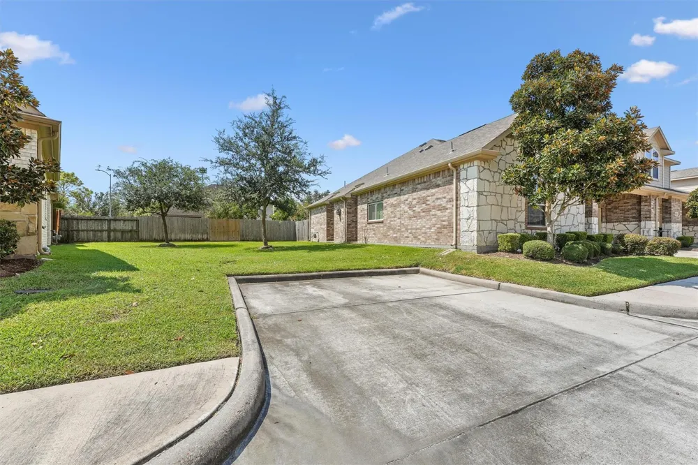 5026 Keith Road Pasadena, TX 77505