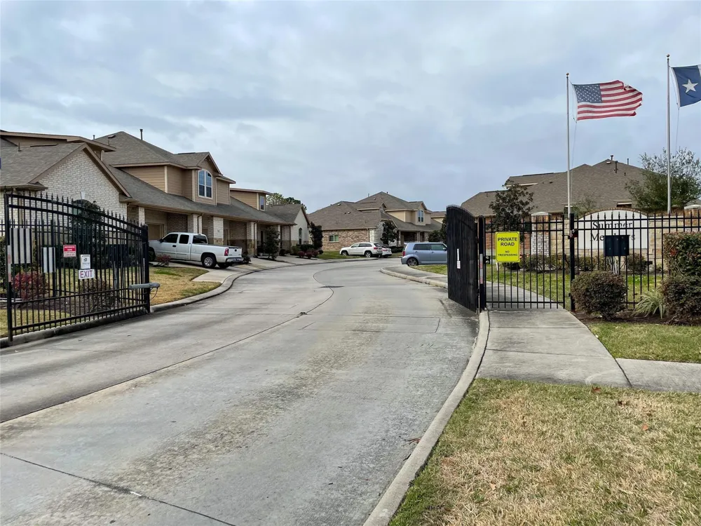 5026 Keith Road Pasadena, TX 77505