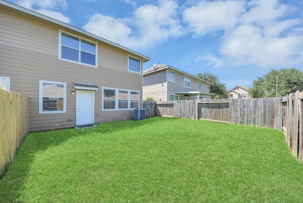 6209 Stoney Creek Drive Pasadena, TX 77503