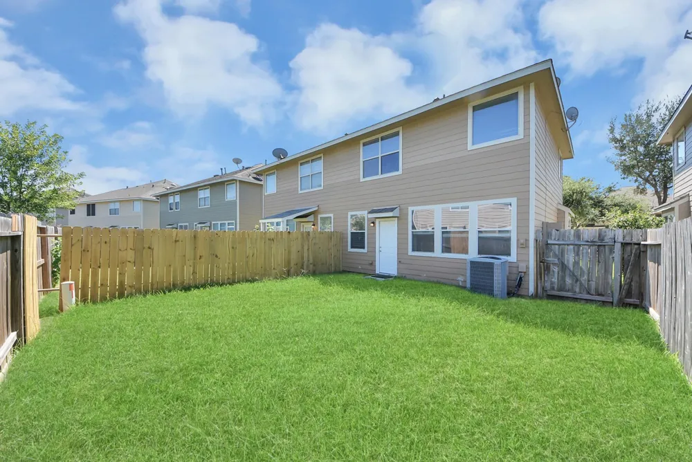 6209 Stoney Creek Drive Pasadena, TX 77503