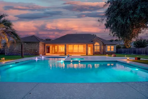 17114 Calico Peak Way