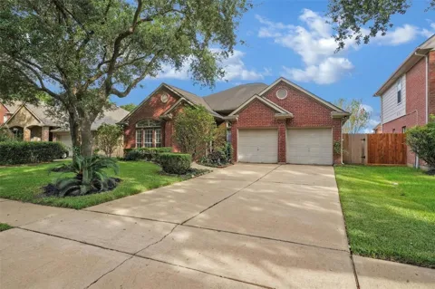 3133 Moonlit Lake Circle