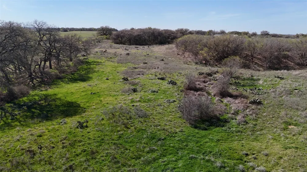 301 S Park Avenue Gustine, TX 76455