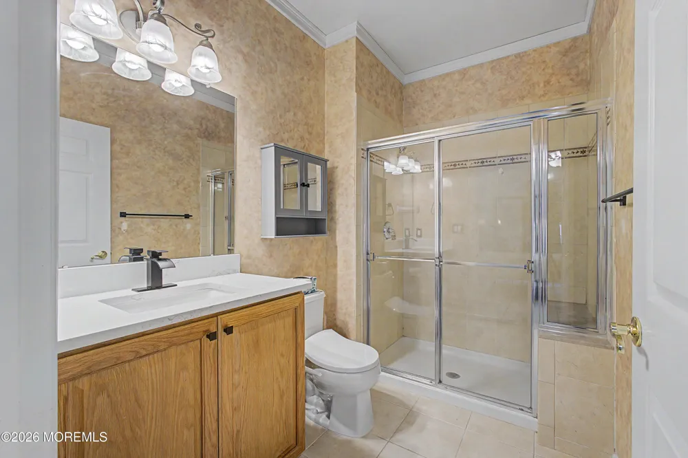 422 Sophee Lane Lakewood, NJ 08701