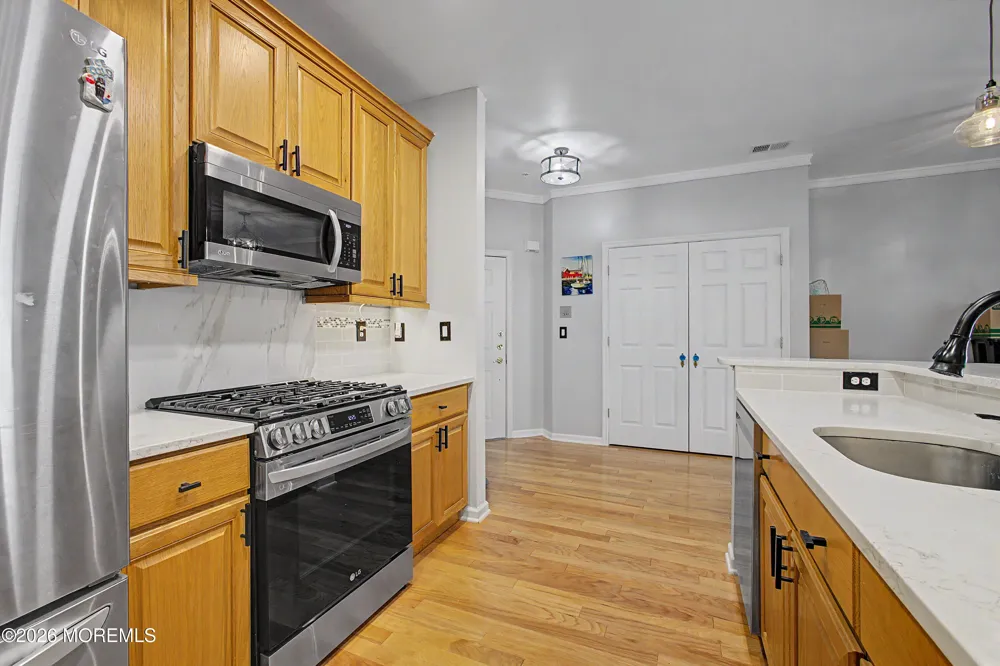 422 Sophee Lane Lakewood, NJ 08701