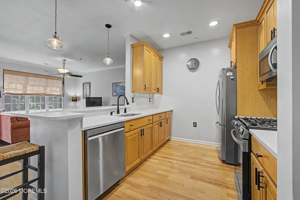422 Sophee Lane Lakewood, NJ 08701