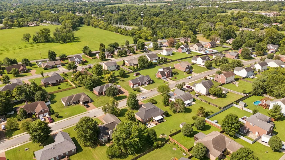 1014 Kiser Ave Hendersonville, TN 37075