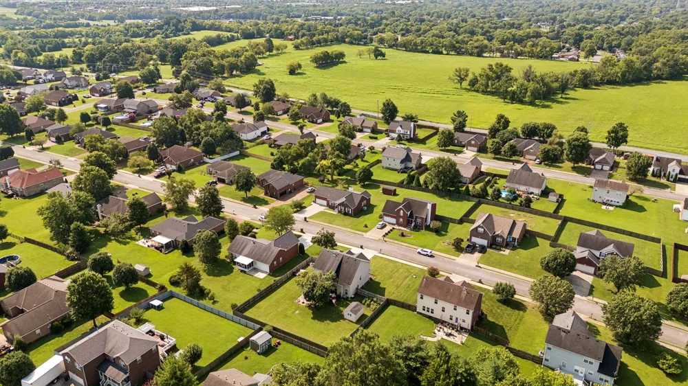 1014 Kiser Ave Hendersonville, TN 37075