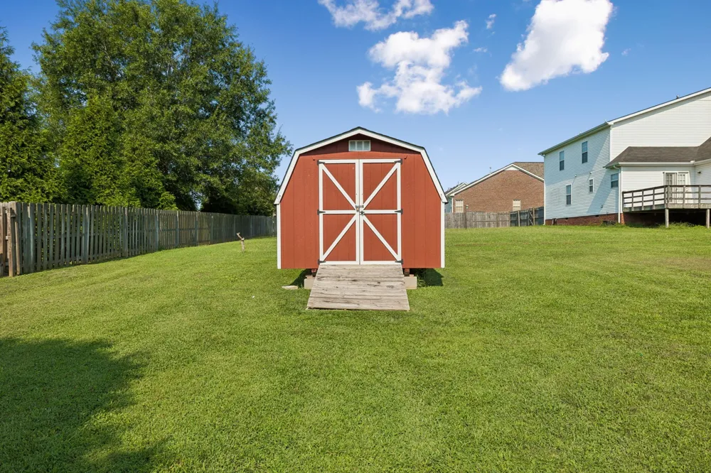 1014 Kiser Ave Hendersonville, TN 37075